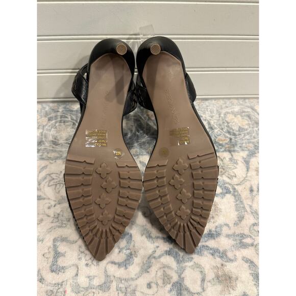 BCBG Maxazria Black Covered Toe Pump Size - Picture 5 of 6